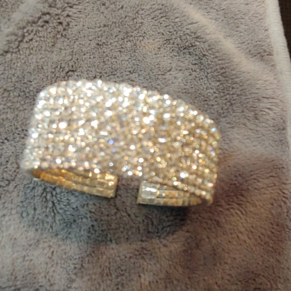Cuff bracelet